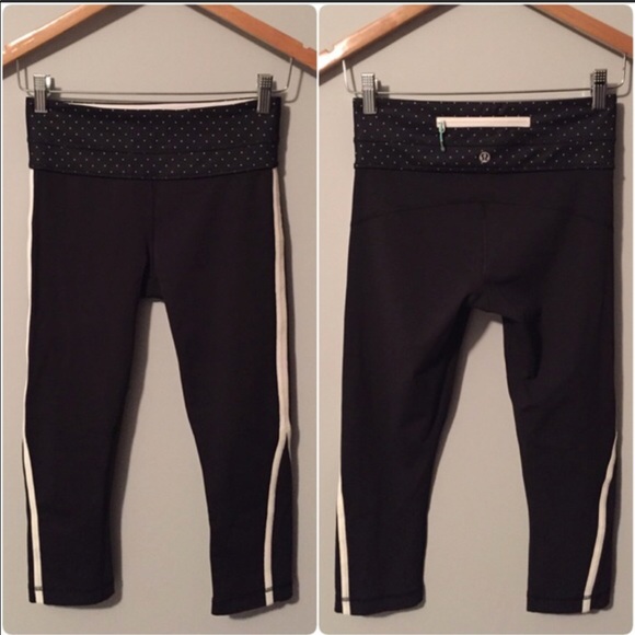 Lululemon Up the Pace Crops sz 4 - Picture 2 of 3